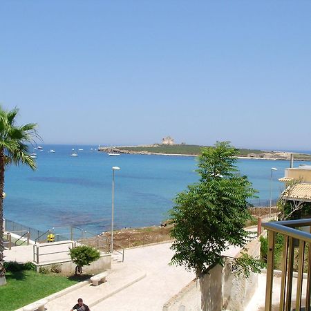 Hotel Vittorio Portopalo Di Capo Passero エクステリア 写真