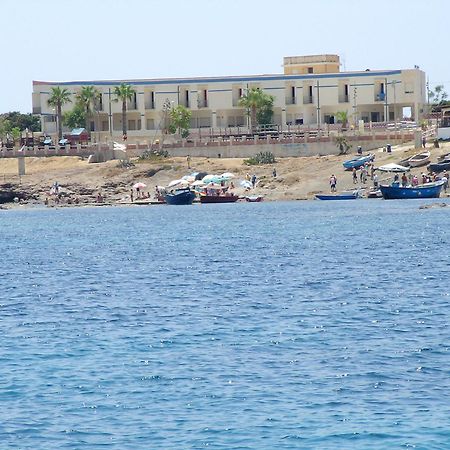 Hotel Vittorio Portopalo Di Capo Passero エクステリア 写真