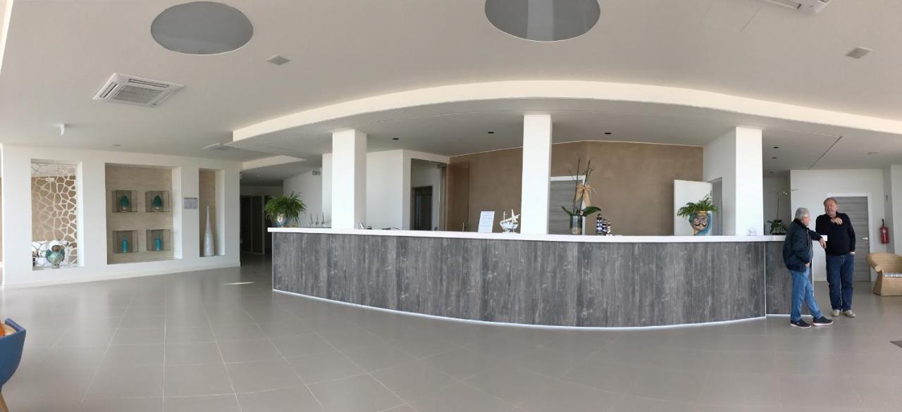 Hotel Vittorio Portopalo Di Capo Passero エクステリア 写真
