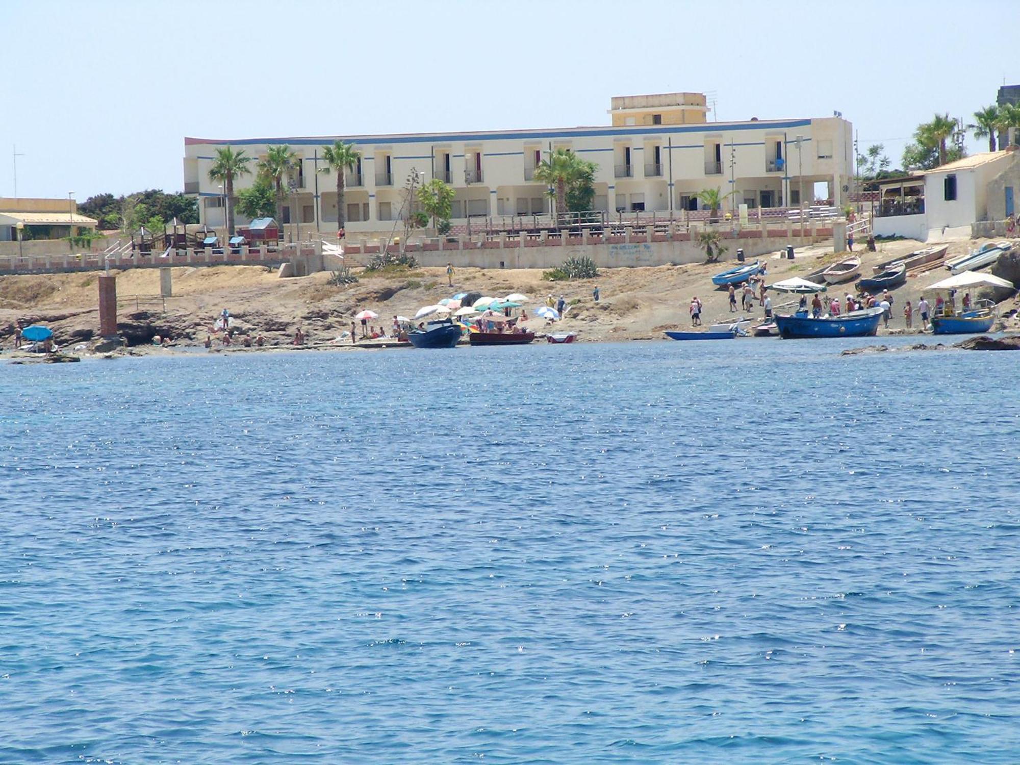 Hotel Vittorio Portopalo Di Capo Passero エクステリア 写真